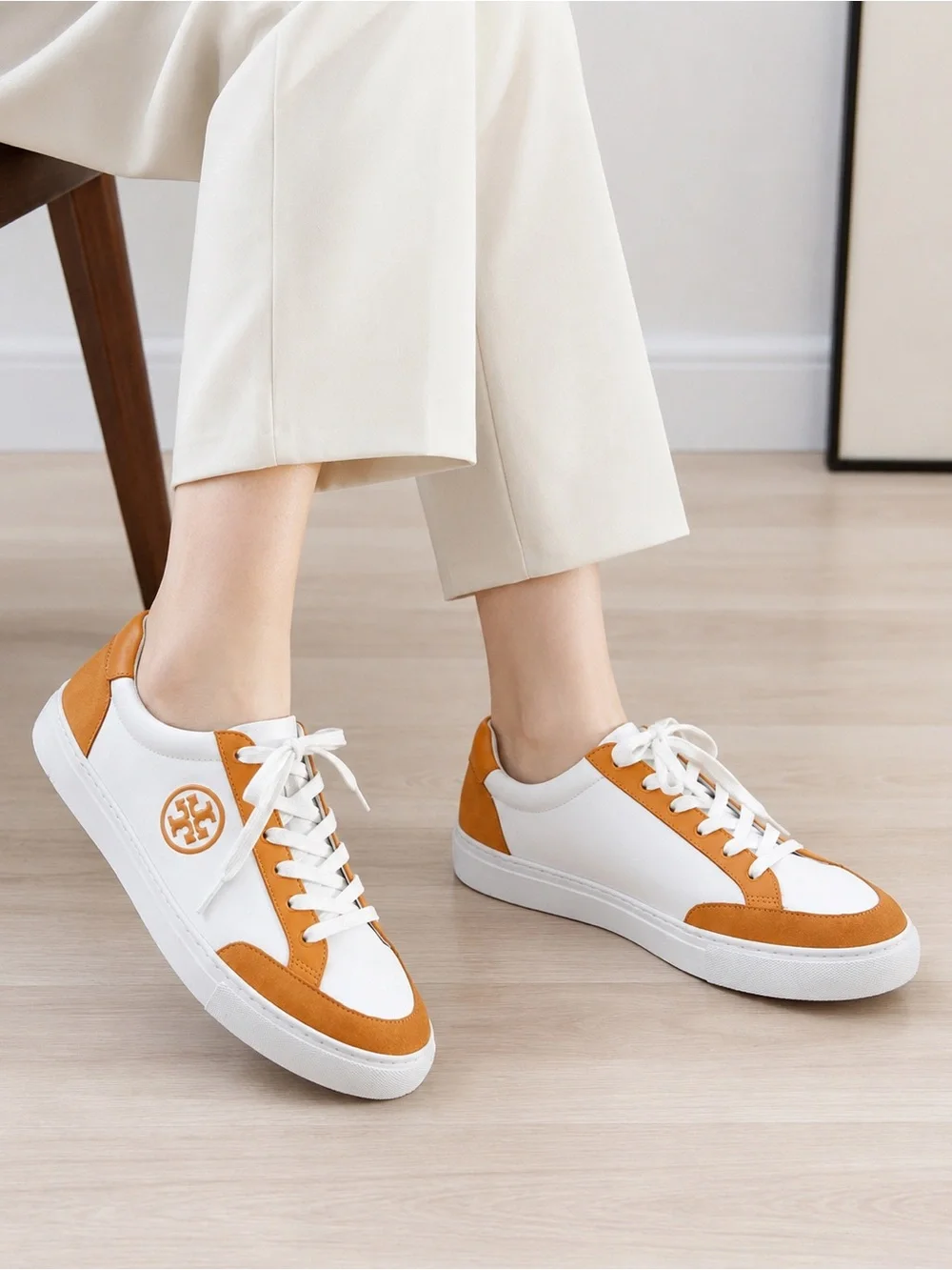Tory Burch Color Block T Logo Leather Sneakers White Orange Women’s US 10.5 NWT